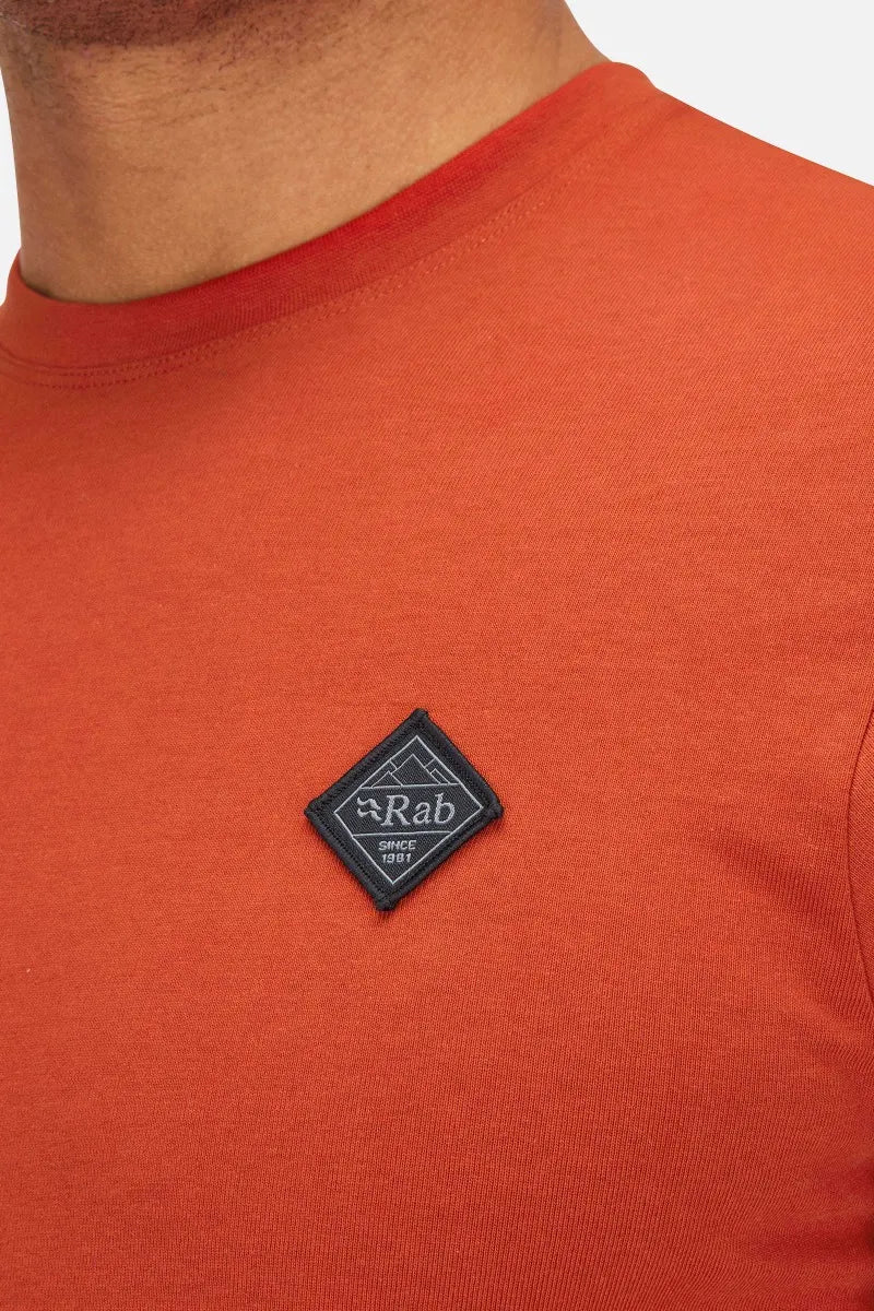 Rab Basecamp Logo Badge Tee - Camisetas Manga Corta
