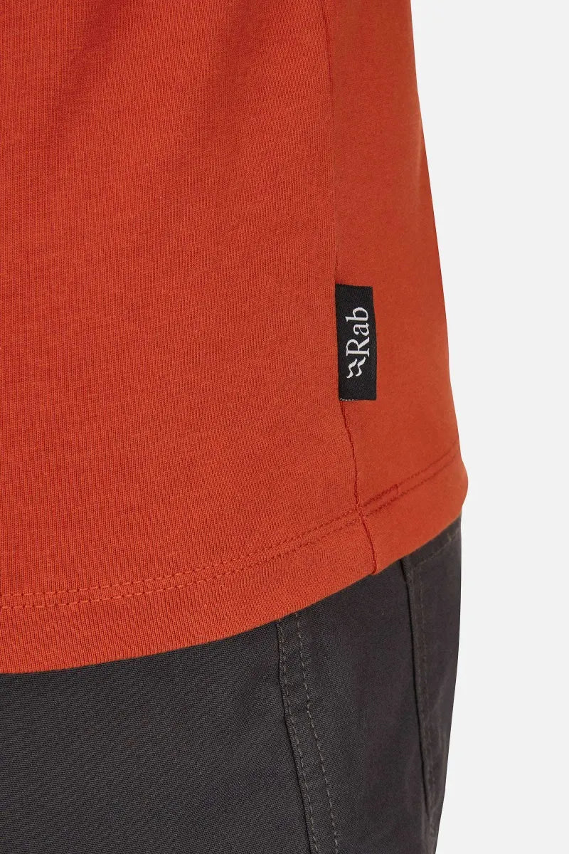 Rab Basecamp Logo Badge Tee - Camisetas Manga Corta