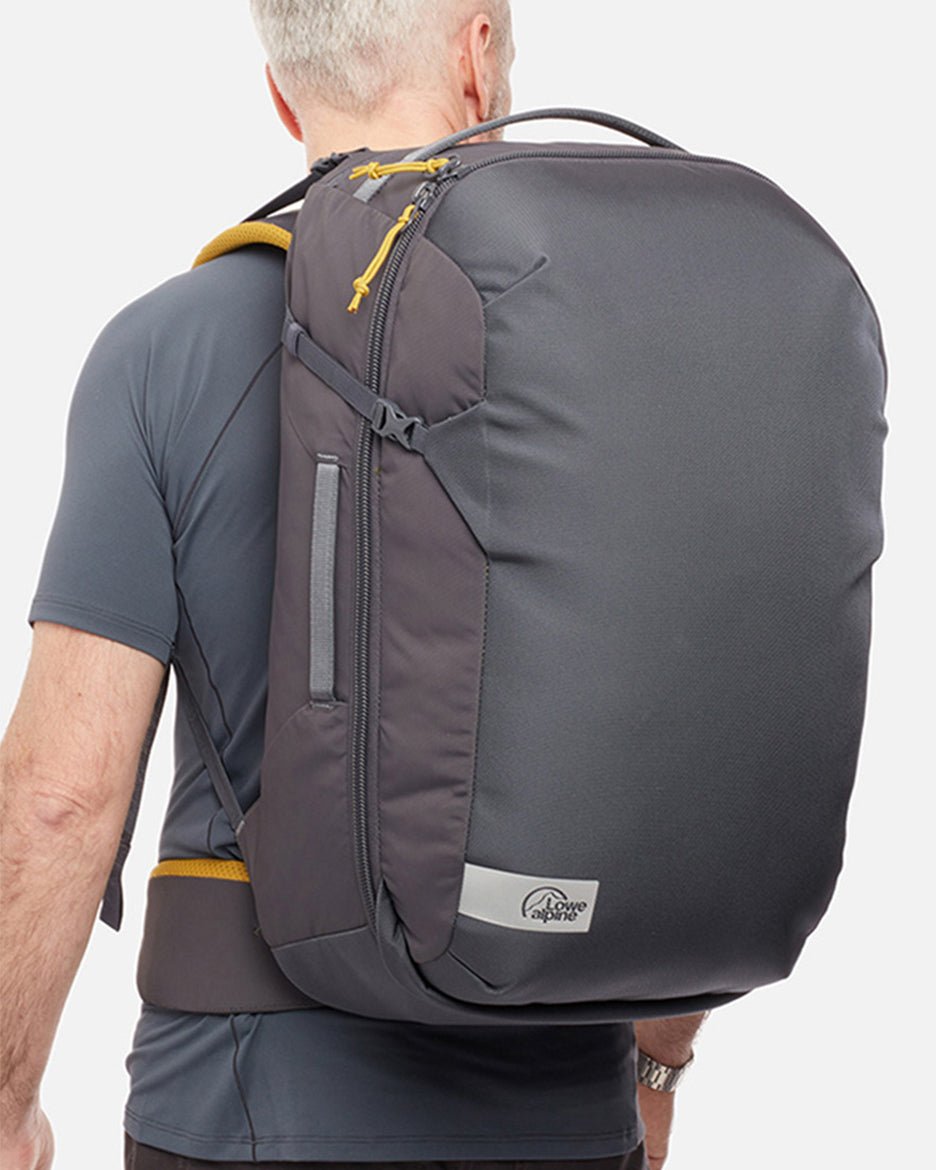 Rab Outcast 44L - Mochila de Escalada con Apertura Tipo Libro - Mochilas
