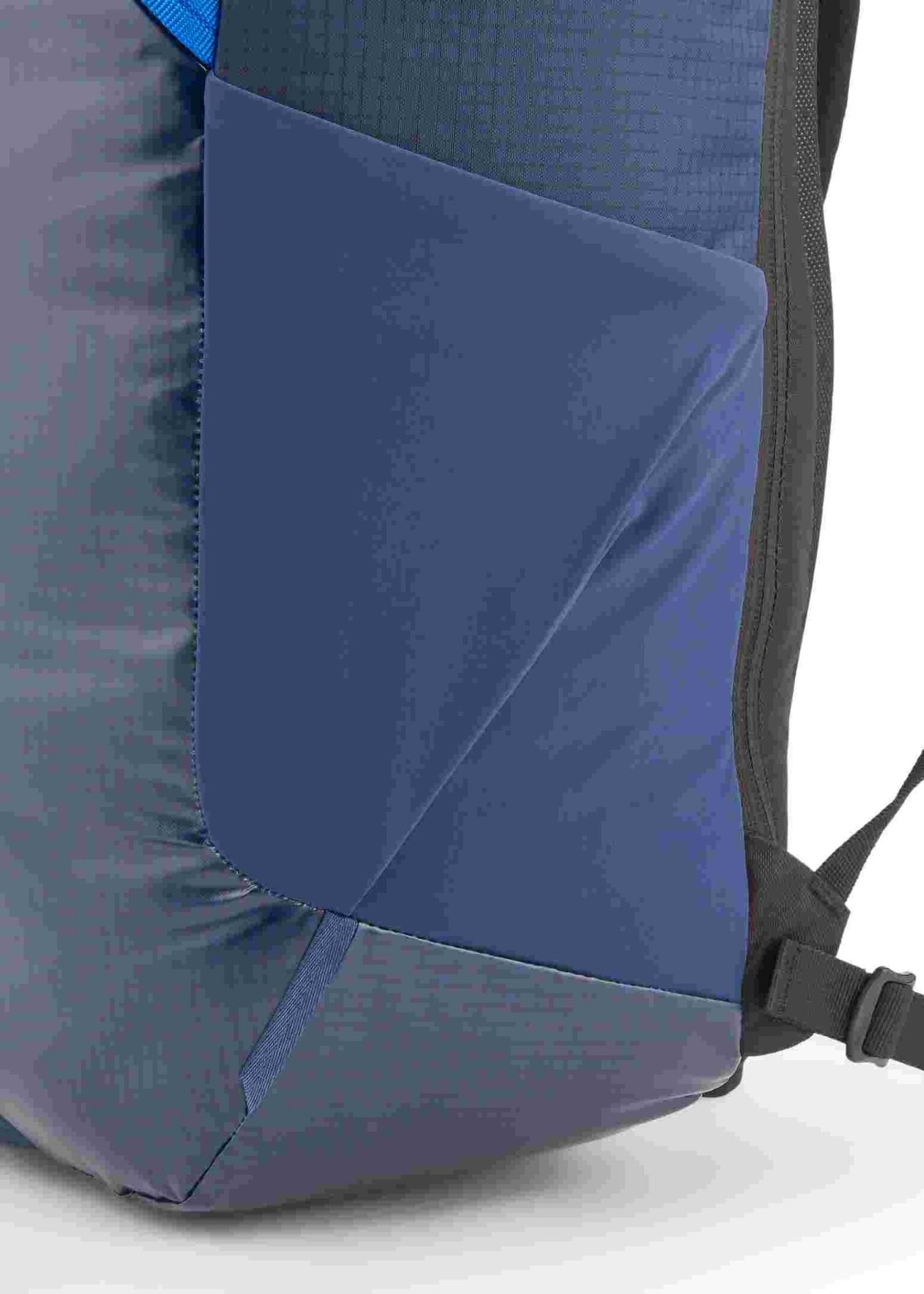 Adrift 24 - Mochilas