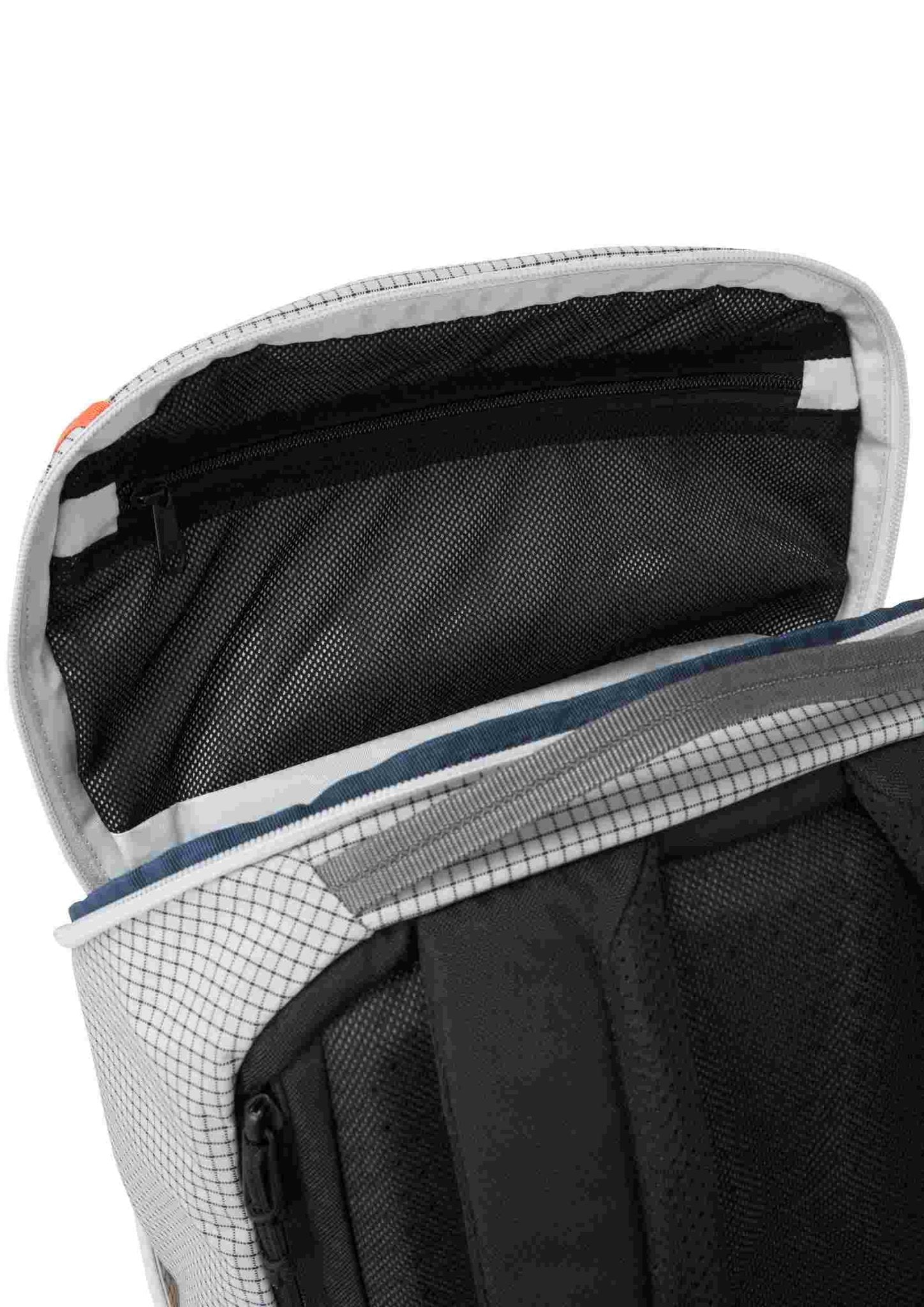 Adrift 24 - Mochilas