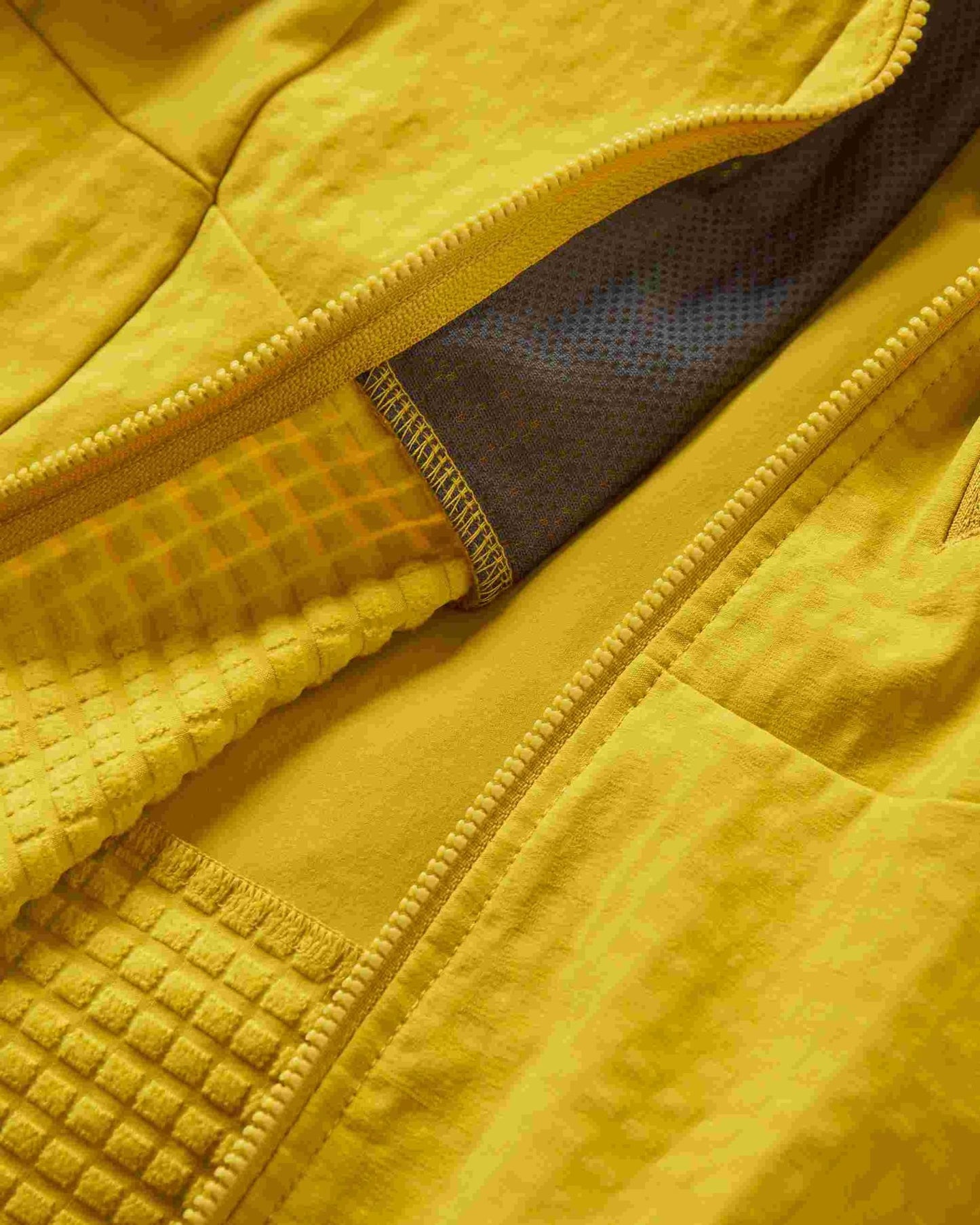 Ascendor Pro Hoody - Camisetas