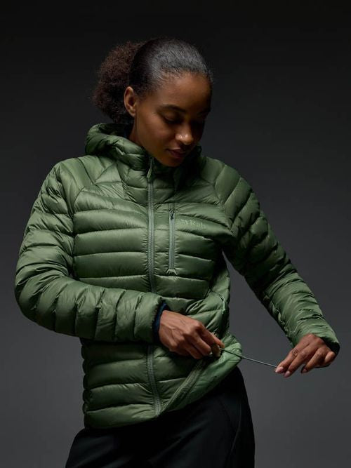 Rab Microlight Alpine: chaqueta de plumón para mujer.