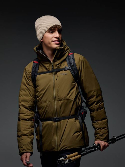 Rab Microlight Shield: chaqueta técnica de montaña.