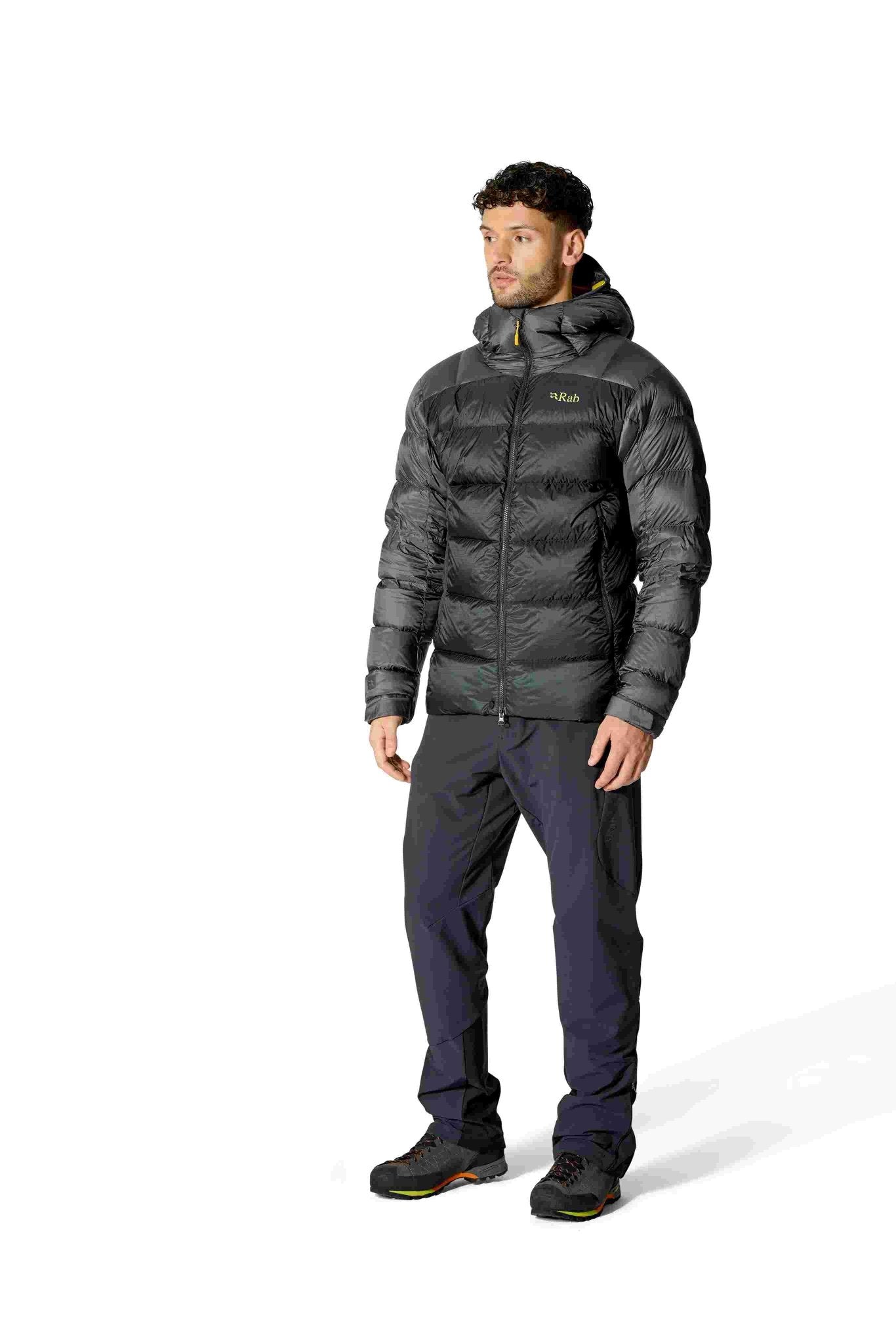 Rab Neutrino Pro Hoody | Plumífero 800FP para montaña – Mountain Group