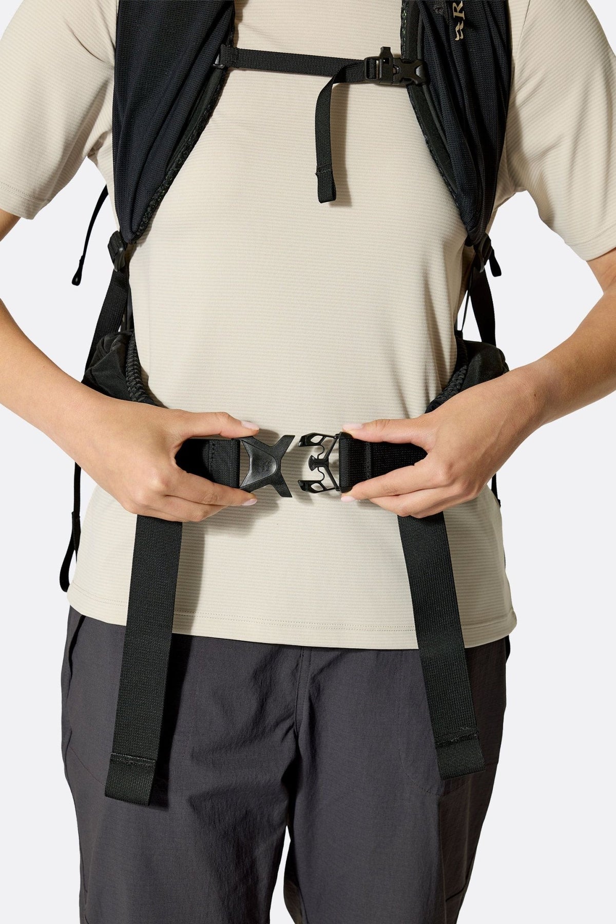 Rab Airox 28 ND | Mochila ventilada de mujer para senderismo y travesías ligeras - Mochilas