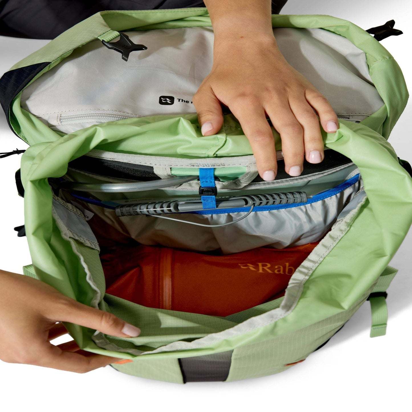 Rab Airox 28 ND | Mochila ventilada de mujer para senderismo y travesías ligeras - 